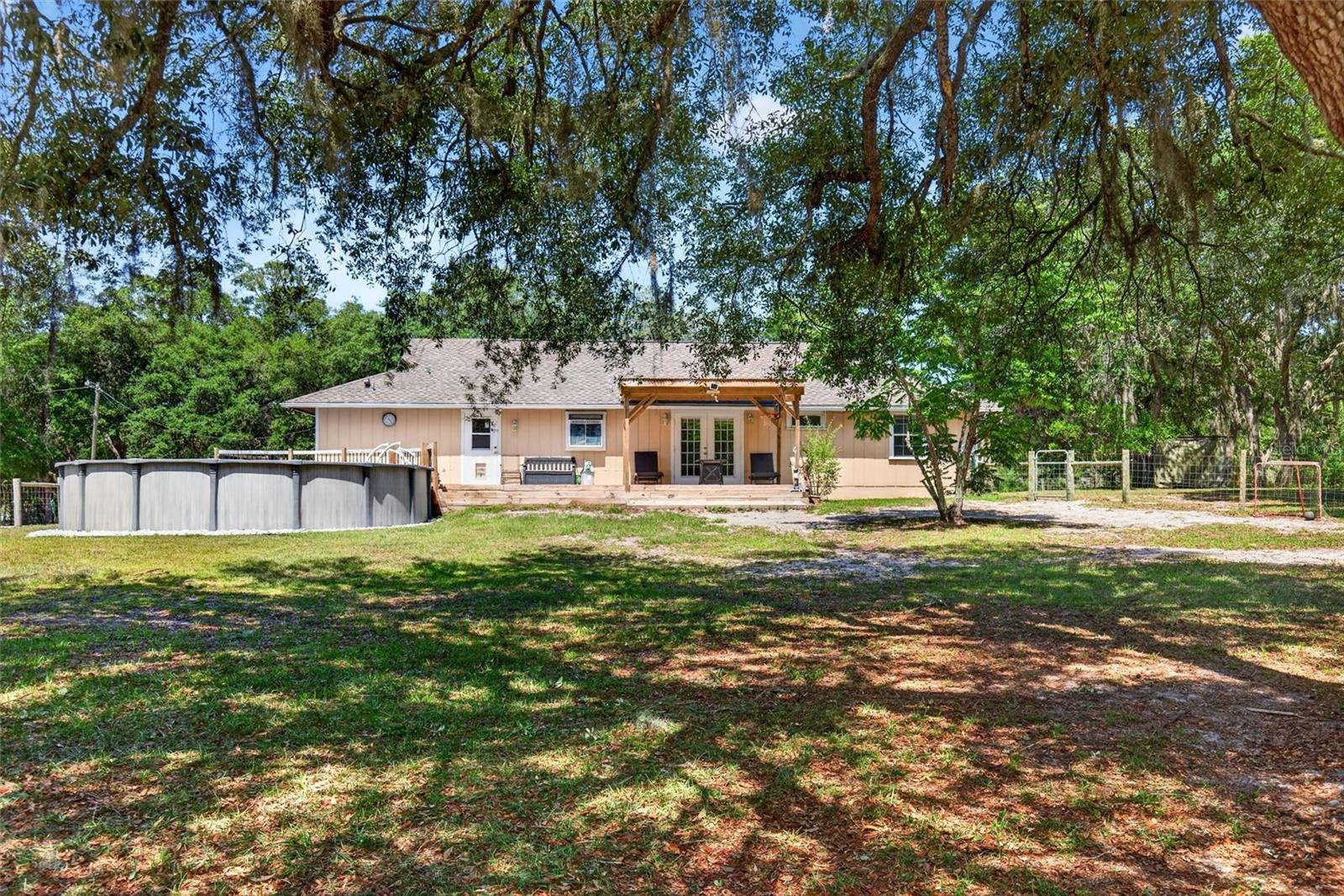 5390 EAST AVE, DE LEON SPRINGS, FL, 32130