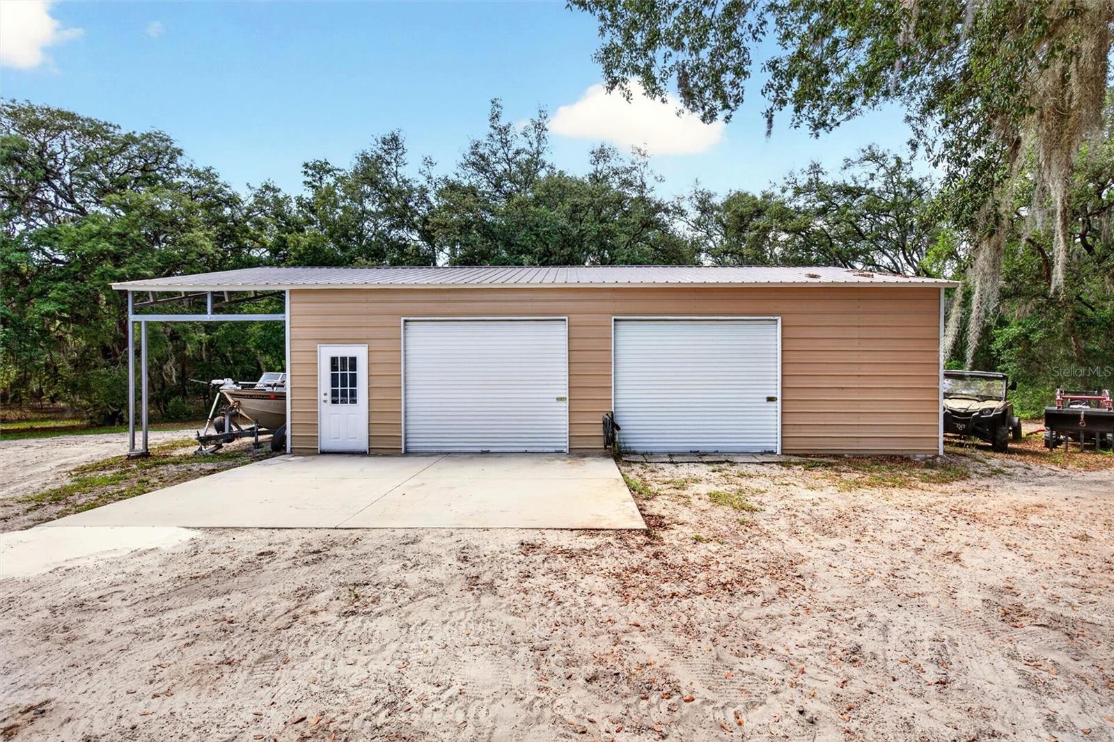 5390 EAST AVE, DE LEON SPRINGS, FL, 32130