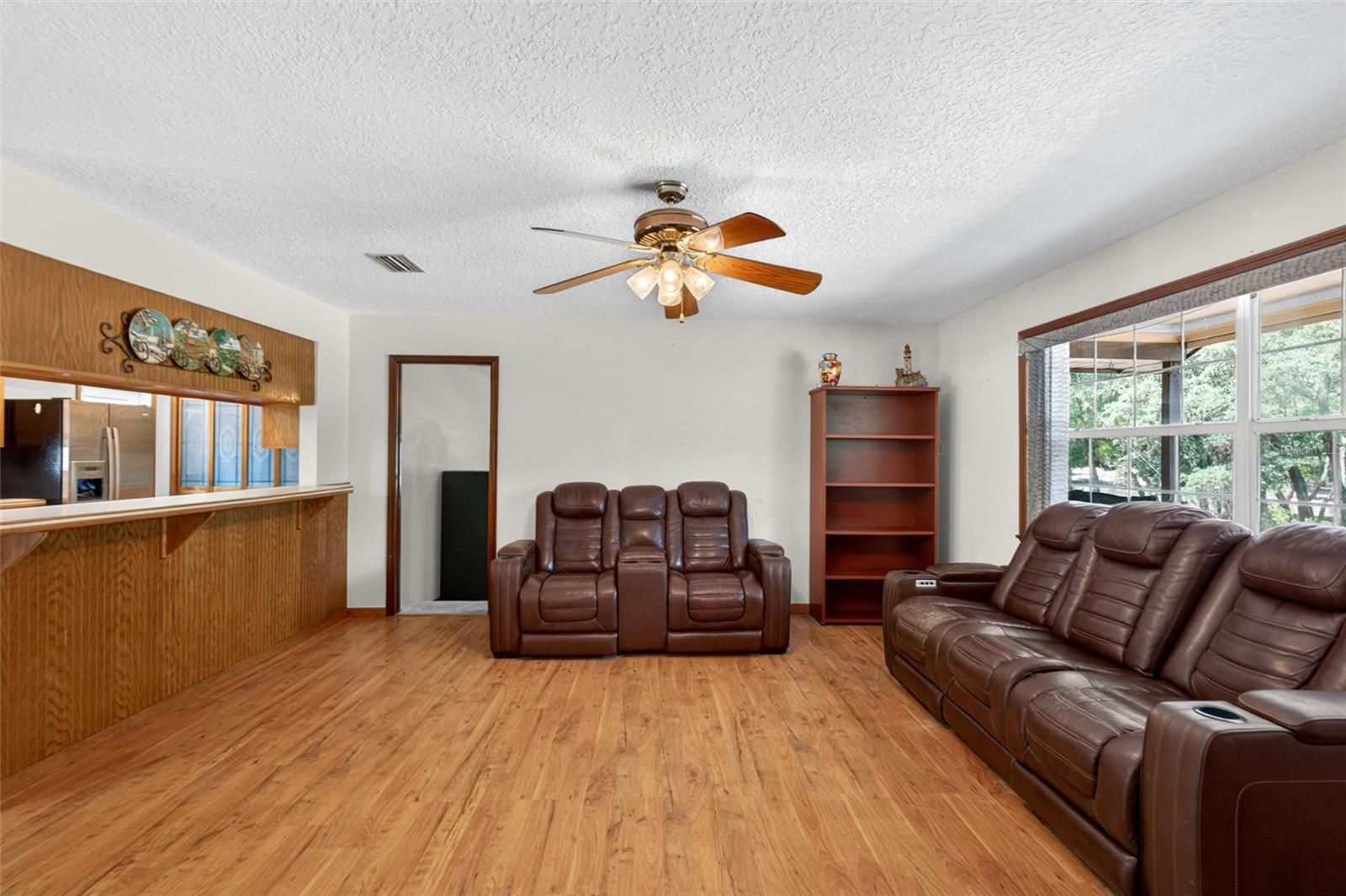 5390 EAST AVE, DE LEON SPRINGS, FL, 32130
