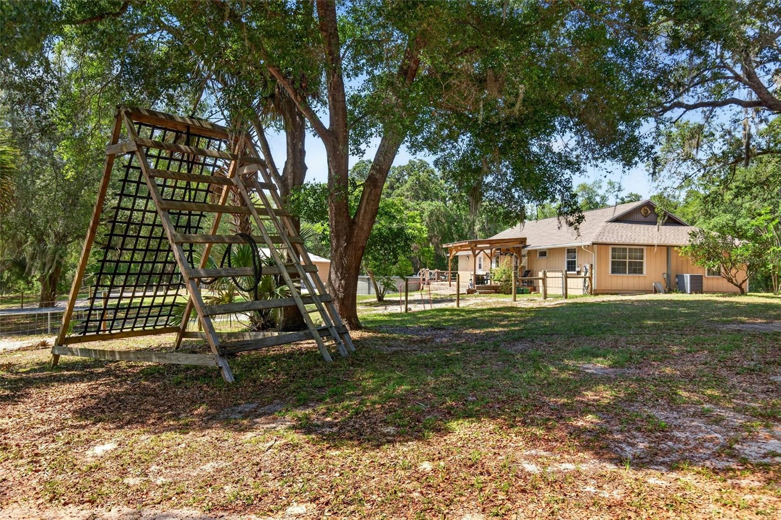 5390 EAST AVE, DE LEON SPRINGS, FL, 32130