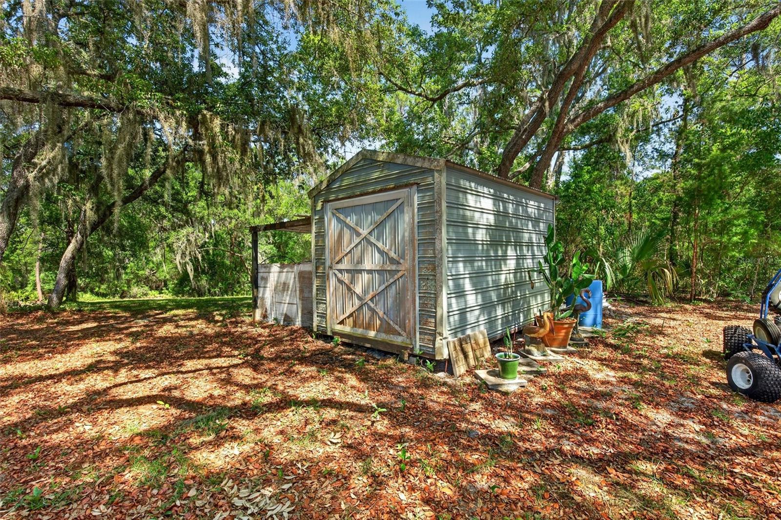5390 EAST AVE, DE LEON SPRINGS, FL, 32130