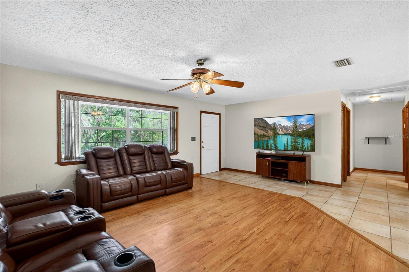 5390 EAST AVE, DE LEON SPRINGS, FL, 32130