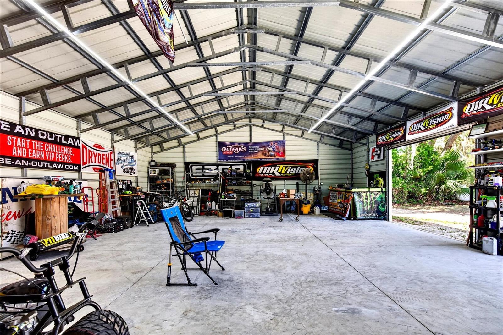 5390 EAST AVE, DE LEON SPRINGS, FL, 32130