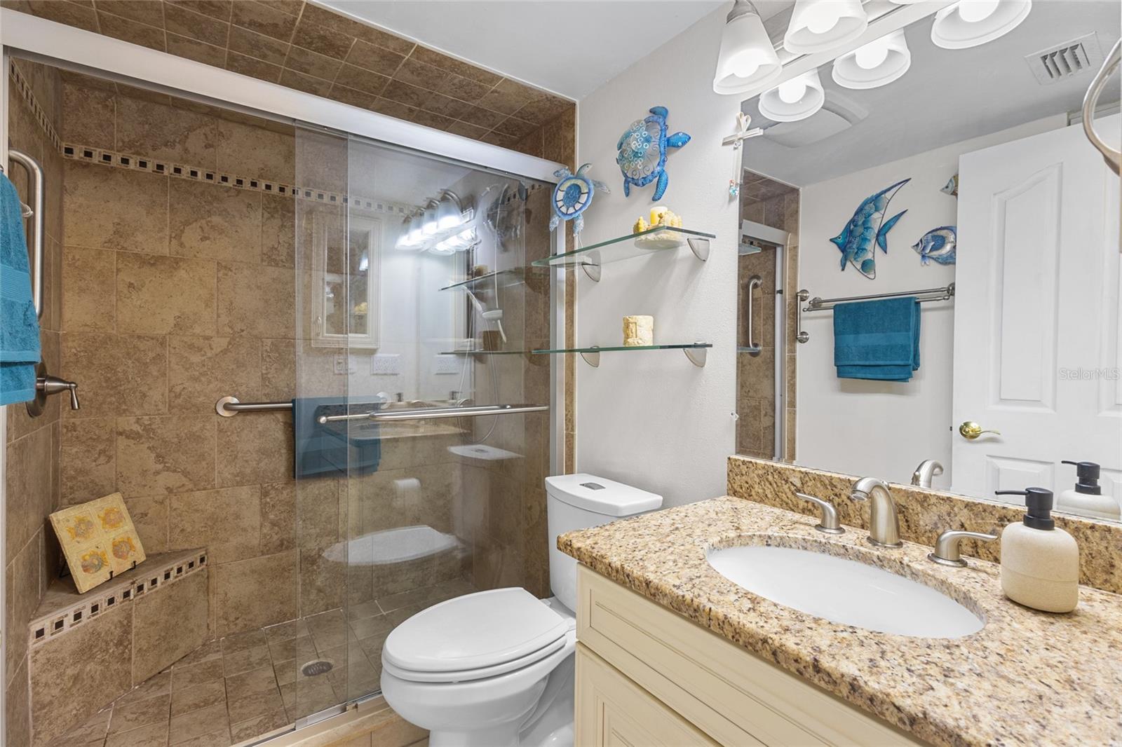 1702 GLENHOUSE DR #410, SARASOTA, FL, 34231