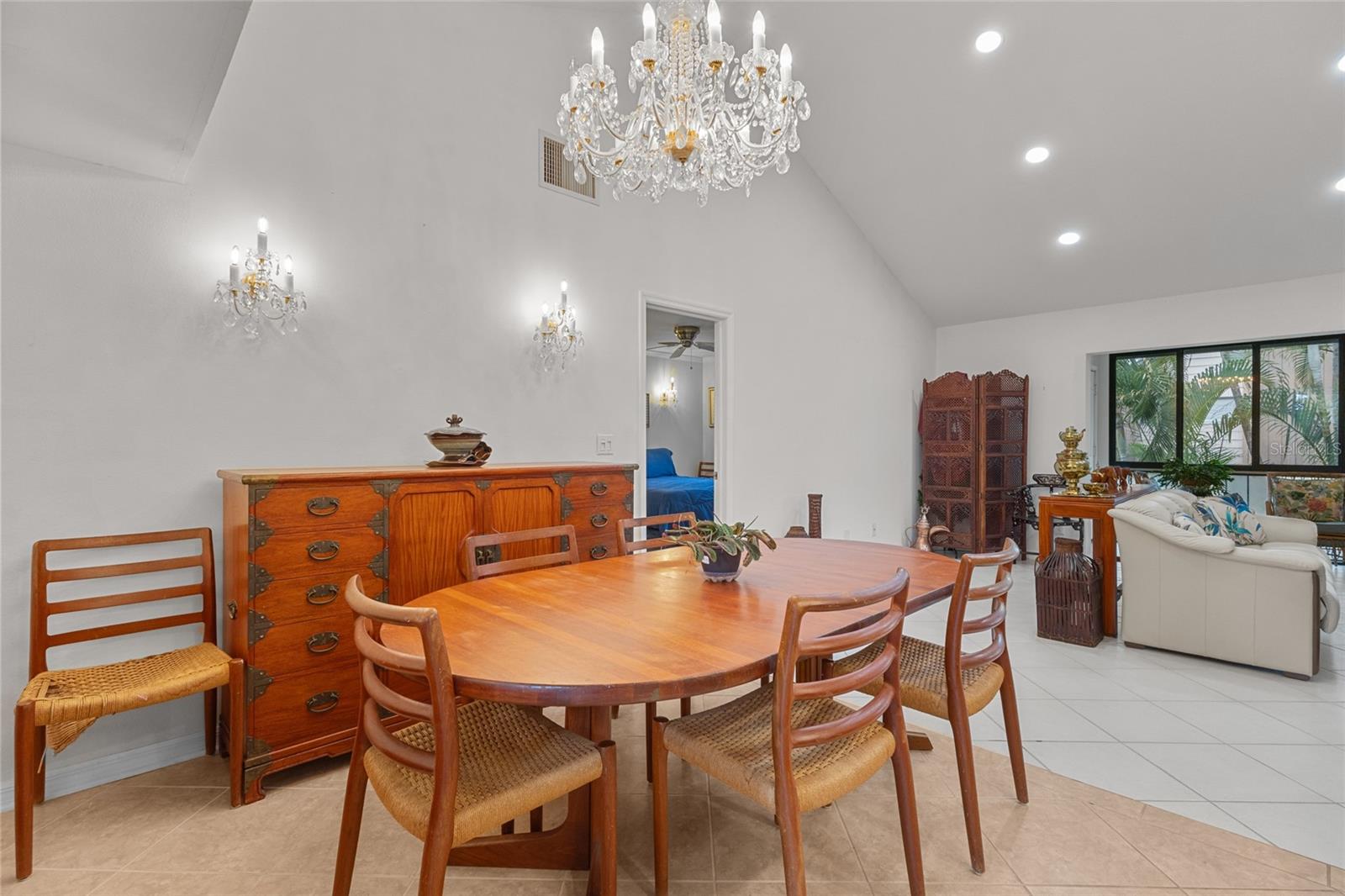 1702 GLENHOUSE DR #410, SARASOTA, FL, 34231