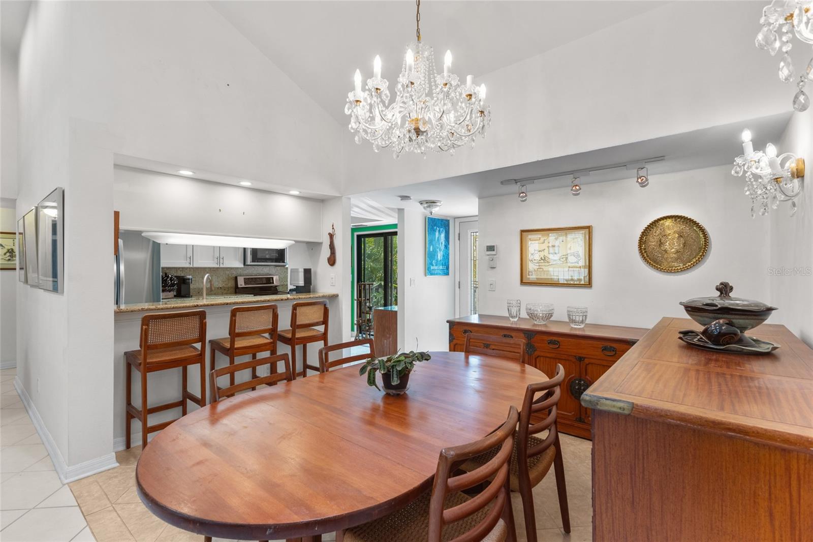 1702 GLENHOUSE DR #410, SARASOTA, FL, 34231