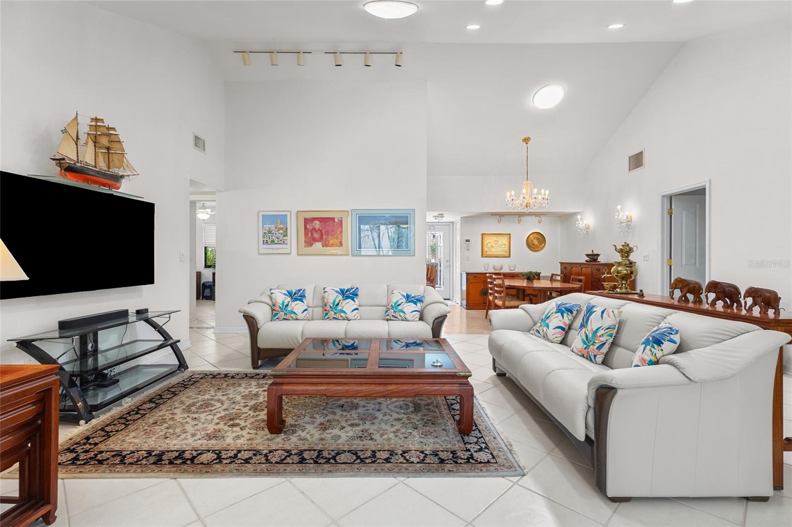 1702 GLENHOUSE DR #410, SARASOTA, FL, 34231