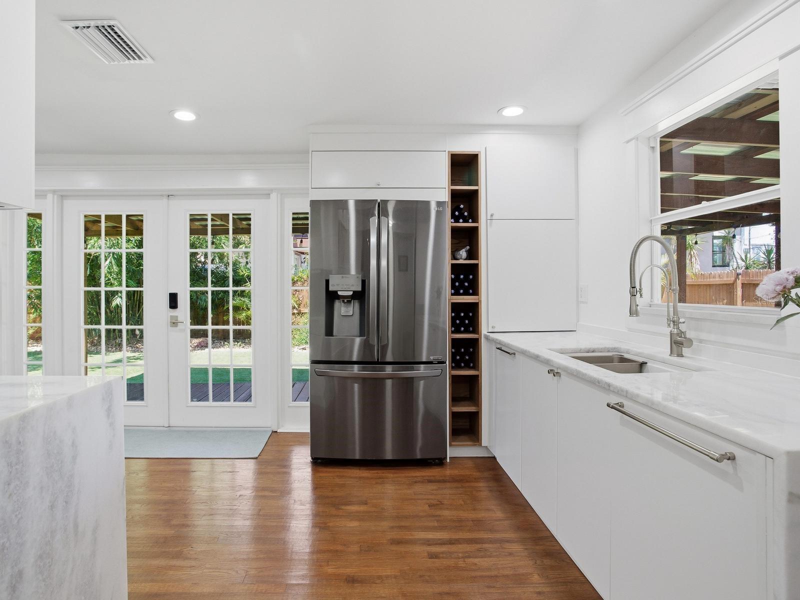 7003 S WEST SHORE BLVD, TAMPA, FL, 33616