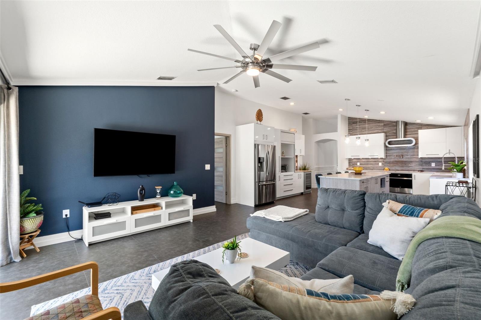 24405 SUMMER WIND CT, LUTZ, FL, 33559