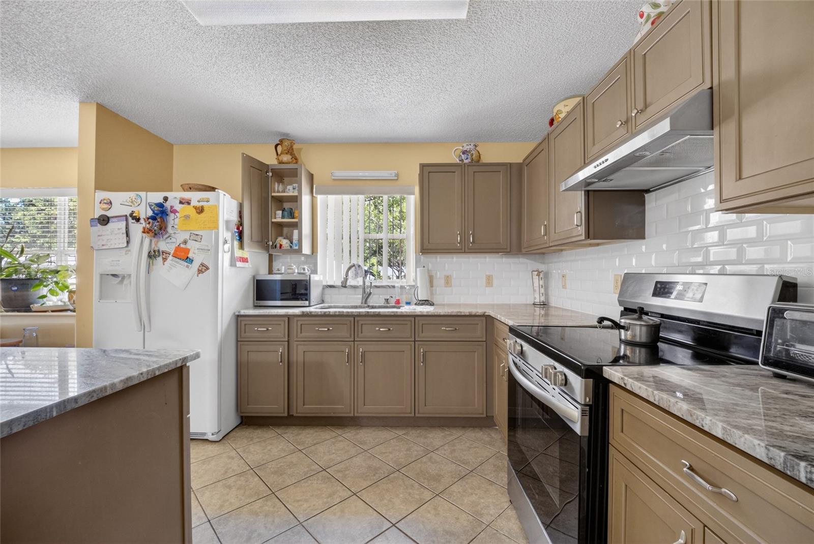 9661 SW 95TH CT #B, OCALA, FL, 34481