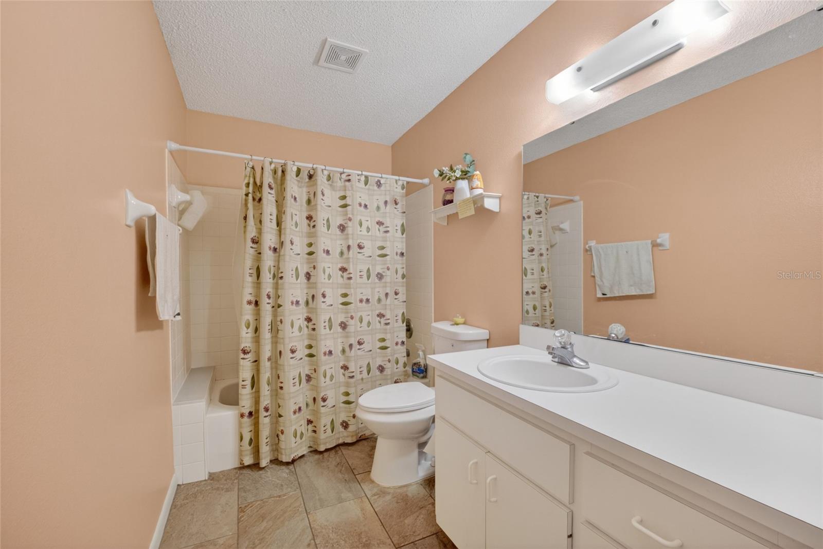 9661 SW 95TH CT #B, OCALA, FL, 34481