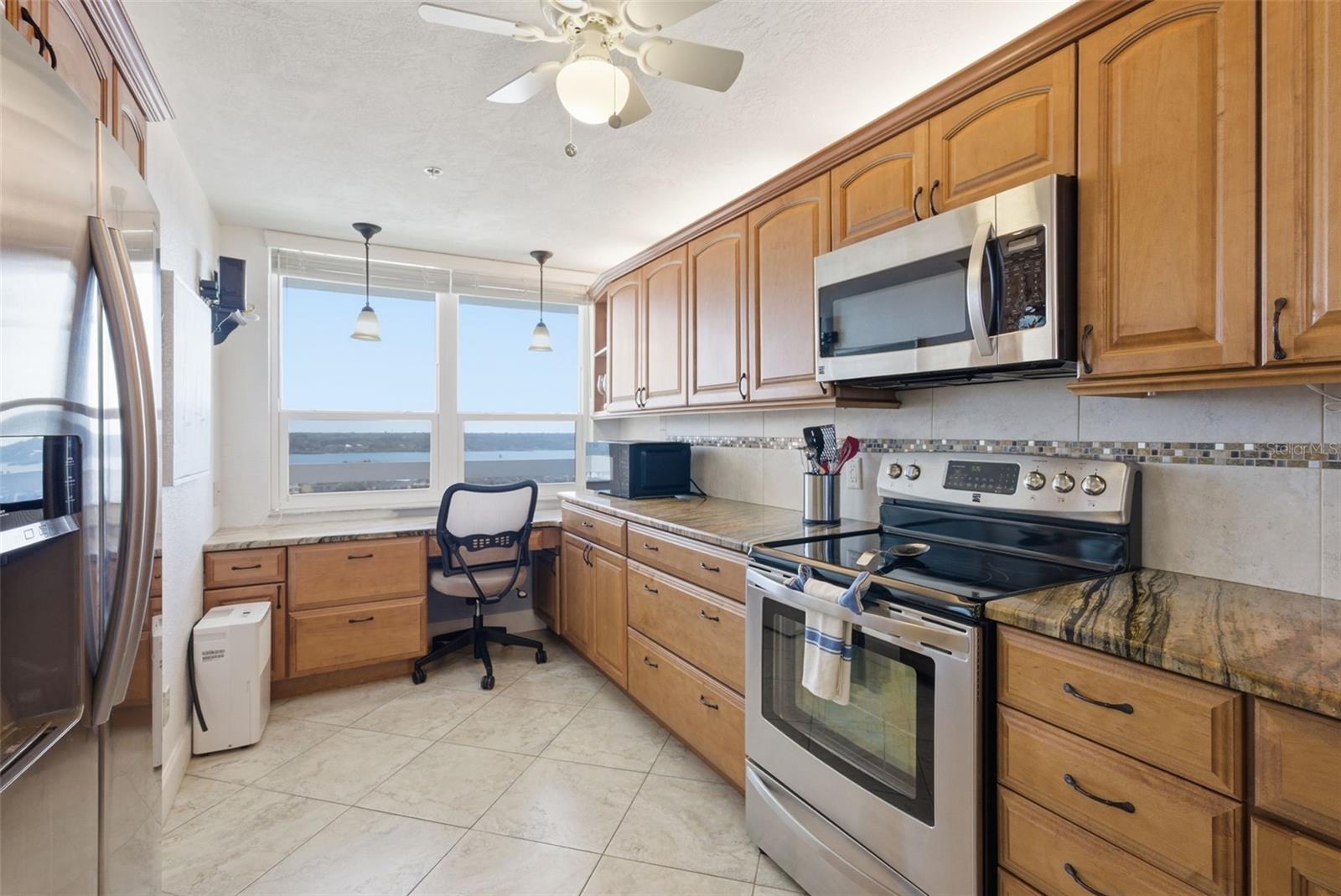 17900 GULF BLVD #12C, REDINGTON SHORES, FL, 33708