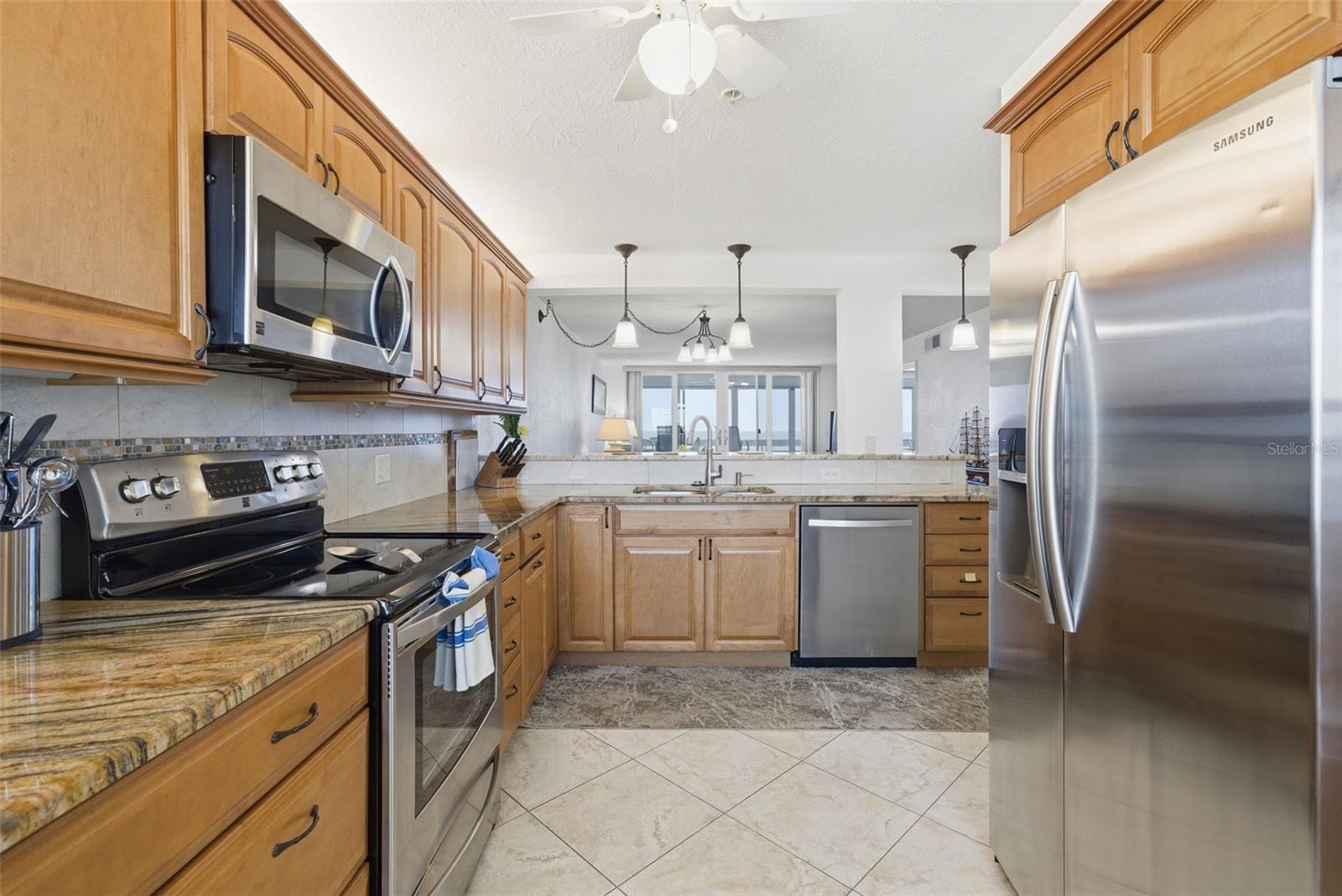 17900 GULF BLVD #12C, REDINGTON SHORES, FL, 33708