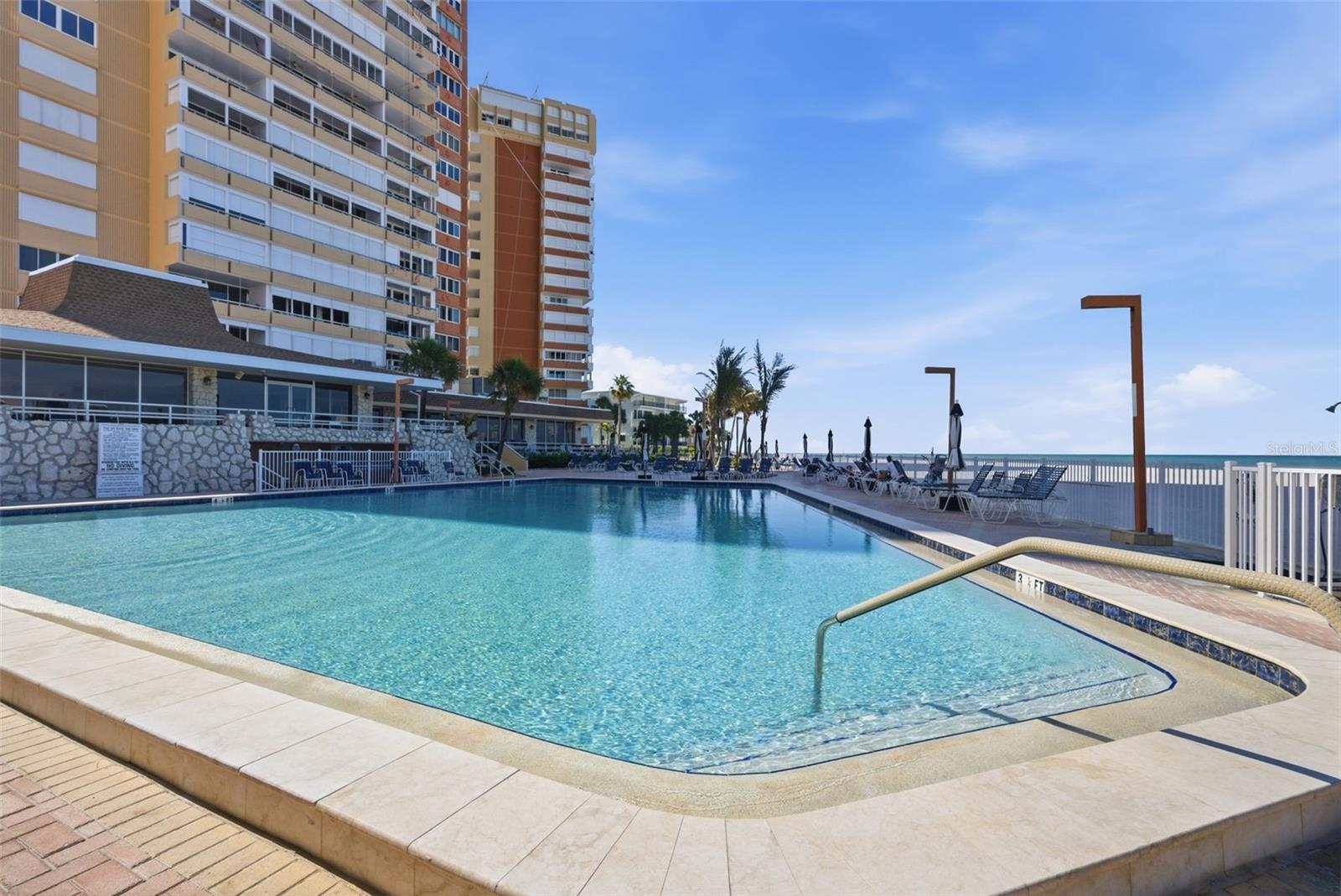 17900 GULF BLVD #12C, REDINGTON SHORES, FL, 33708