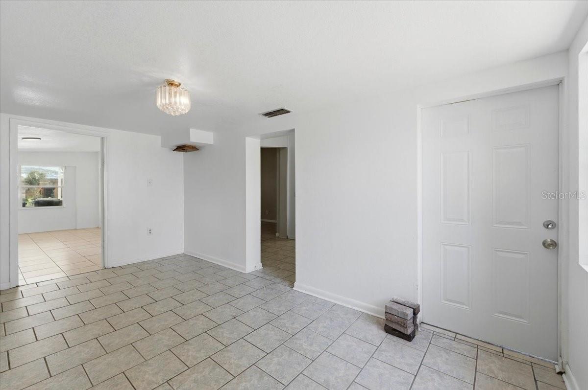 2912 PINEWAY AVE, LAKELAND, FL, 33803