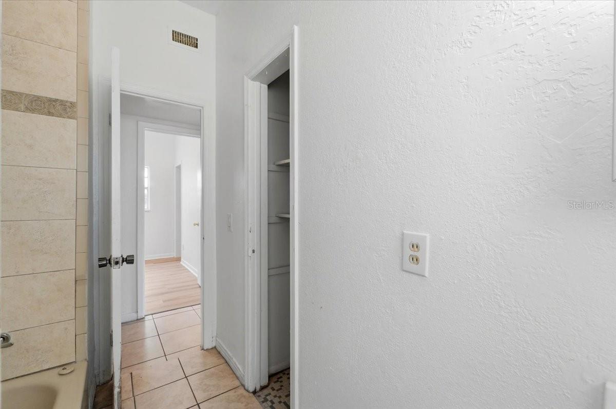2912 PINEWAY AVE, LAKELAND, FL, 33803