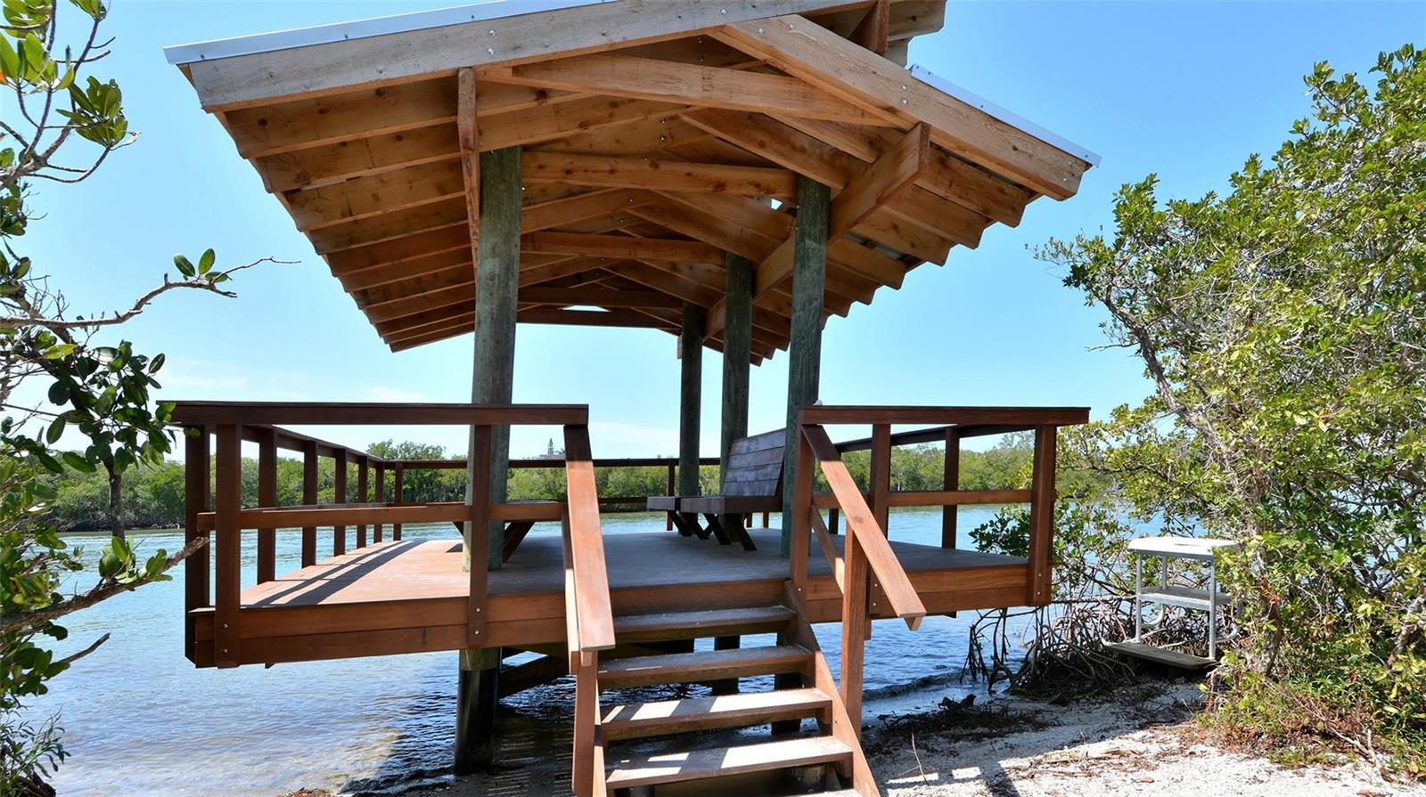 1632 STARLING DR #101, SARASOTA, FL, 34231