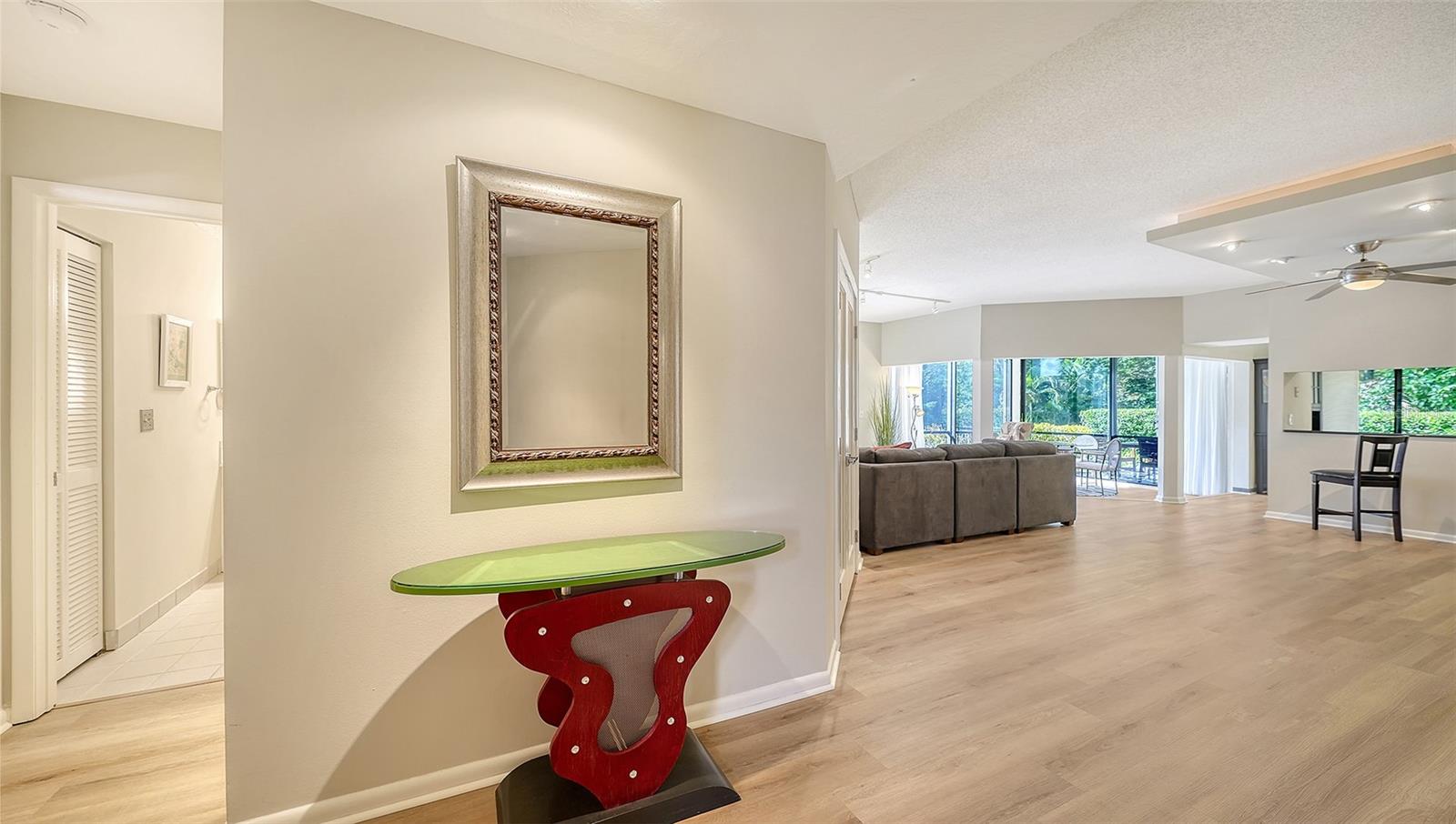1632 STARLING DR #101, SARASOTA, FL, 34231