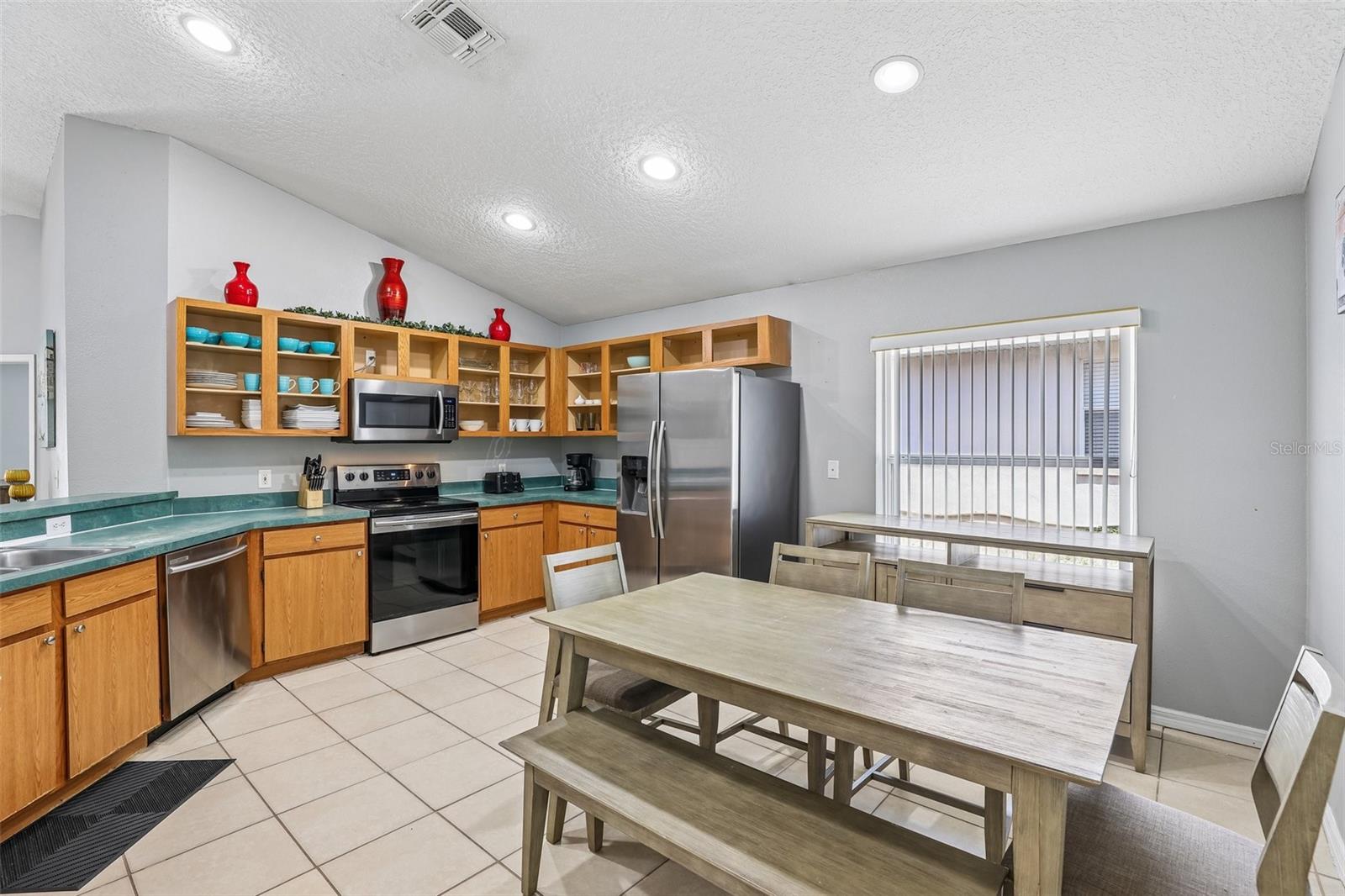 536 PINE CONE DR, DAVENPORT, FL, 33897