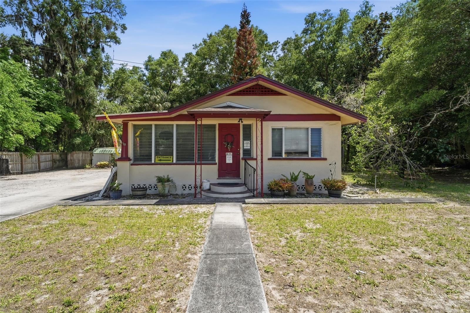 718 E NEW YORK AVE, DELAND, FL, 32724