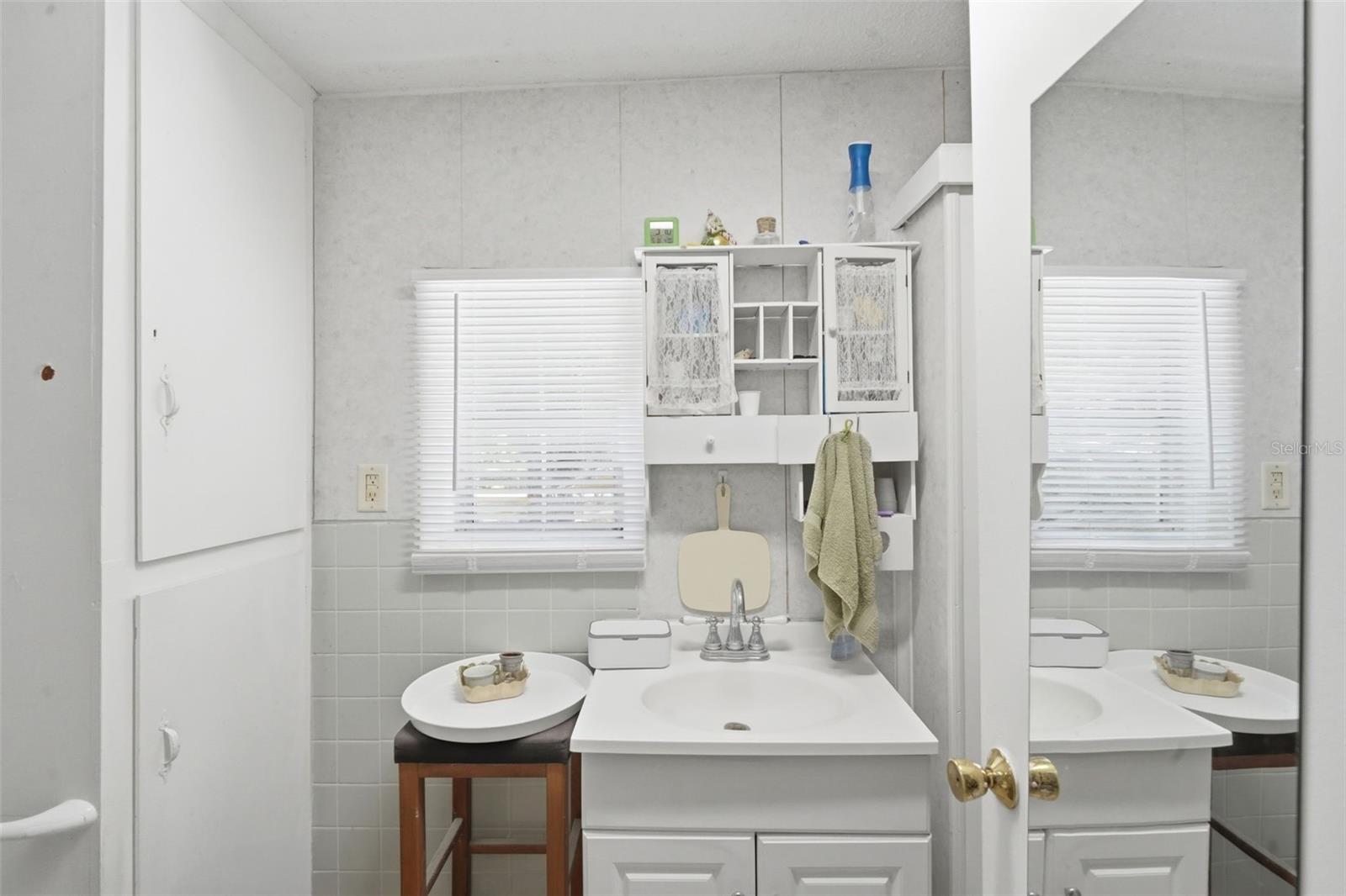 718 E NEW YORK AVE, DELAND, FL, 32724