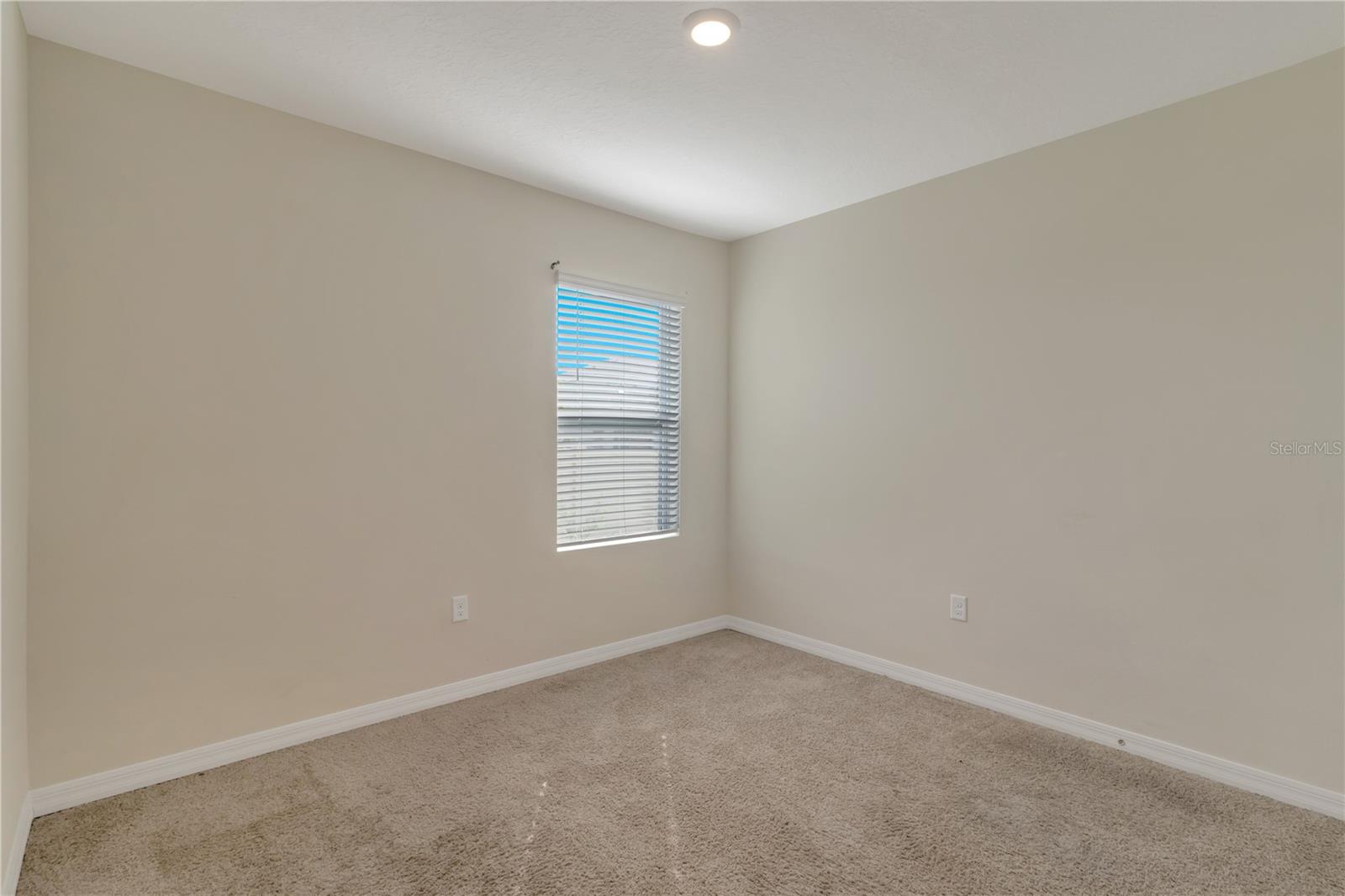 452 NOBLE AVE, DAVENPORT, FL, 33837