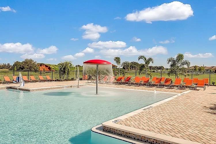 452 NOBLE AVE, DAVENPORT, FL, 33837