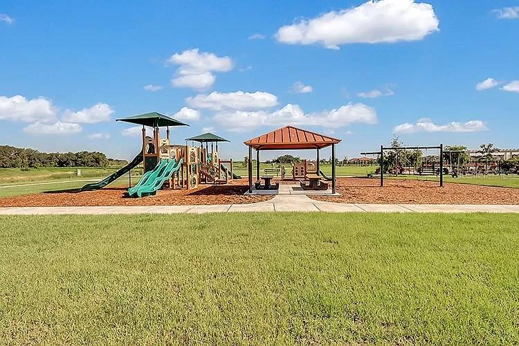 452 NOBLE AVE, DAVENPORT, FL, 33837