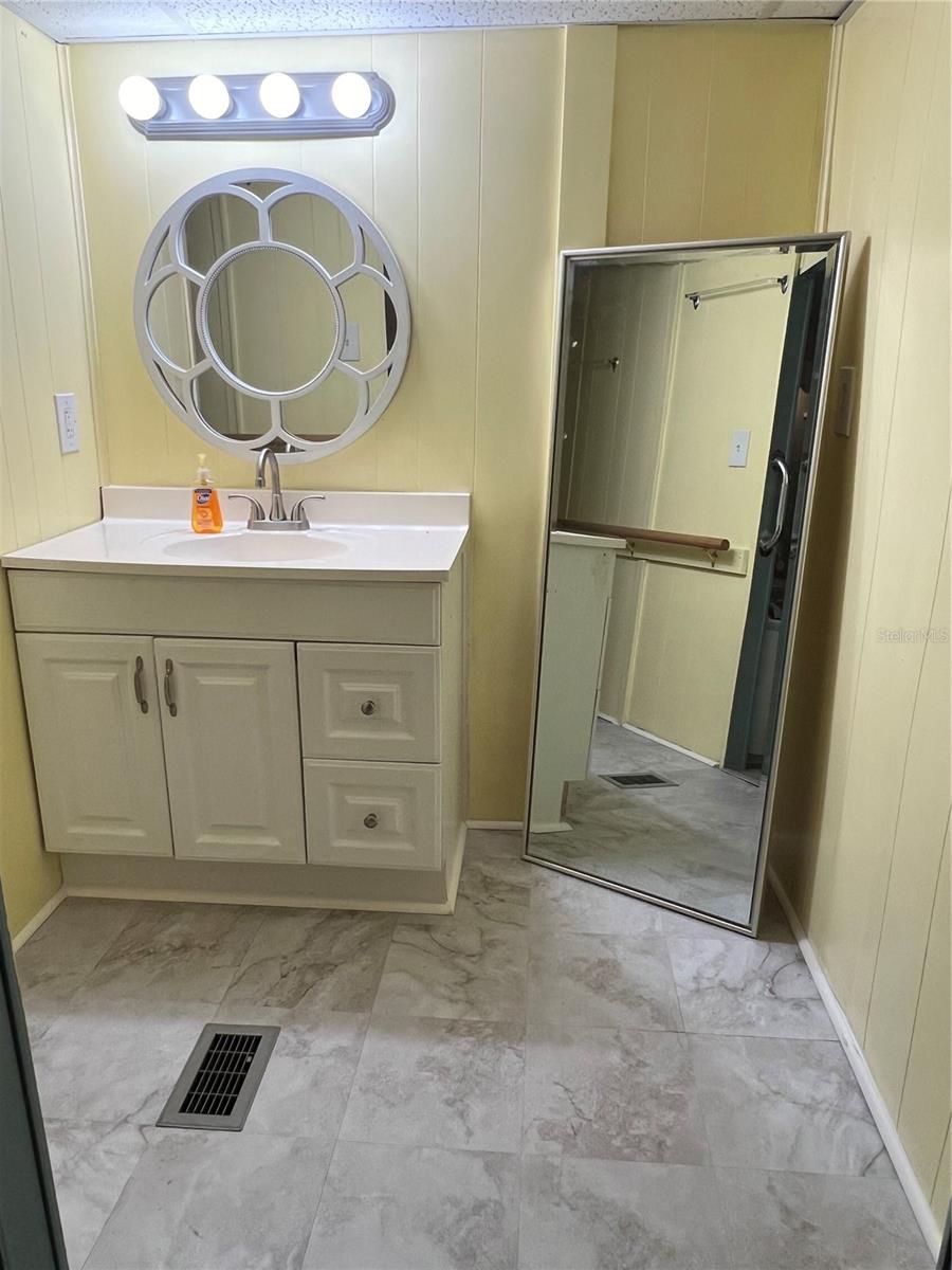 11 SHADY LN, PALMETTO, FL, 34221