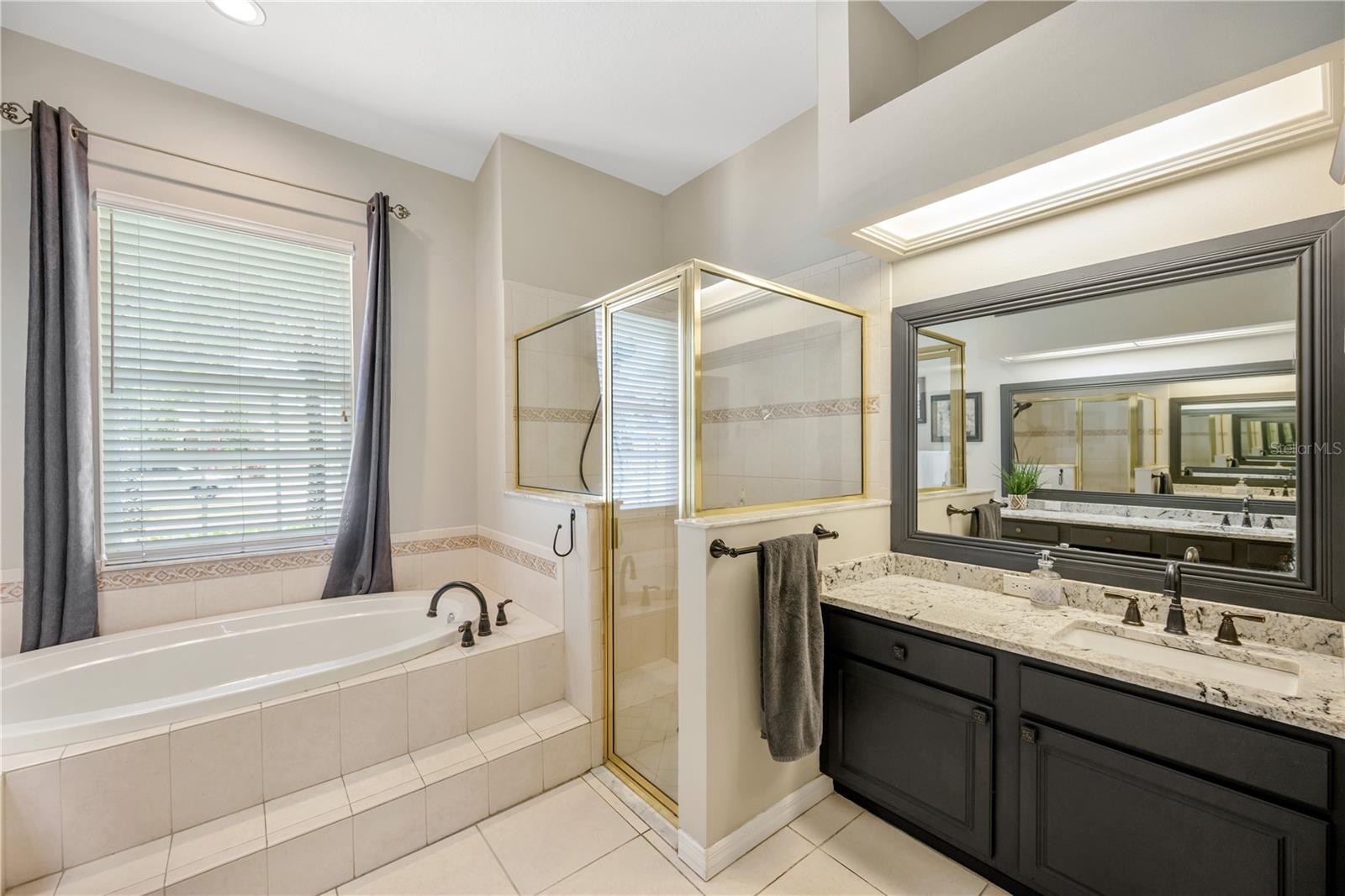 4315 FAIRCOURT DR, VALRICO, FL, 33596