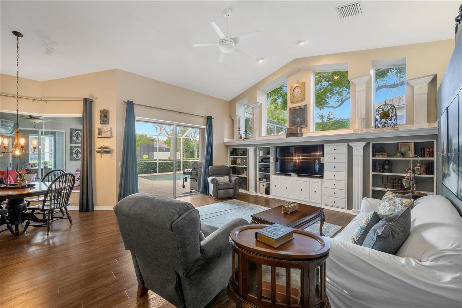 4315 FAIRCOURT DR, VALRICO, FL, 33596