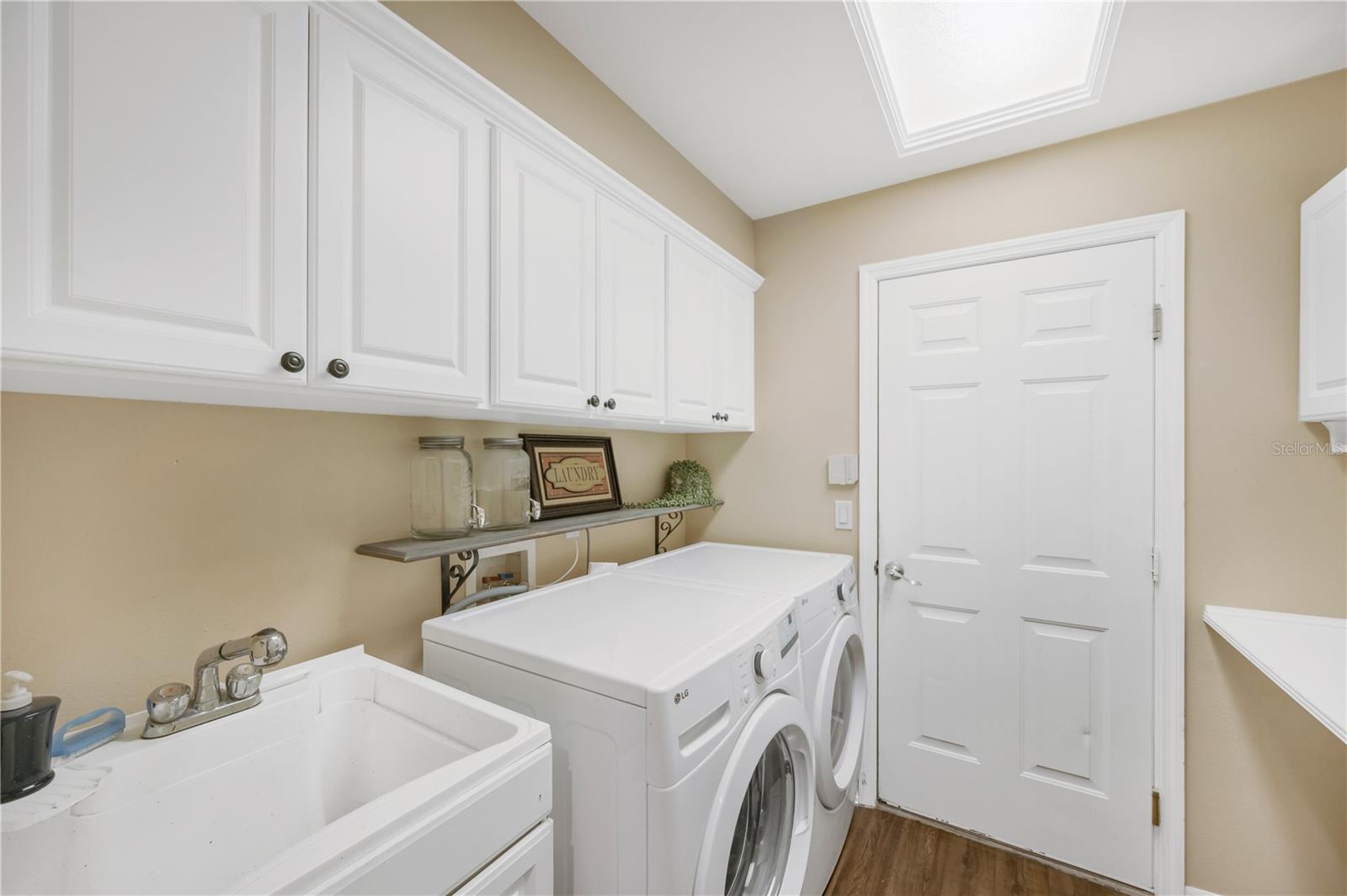 4315 FAIRCOURT DR, VALRICO, FL, 33596