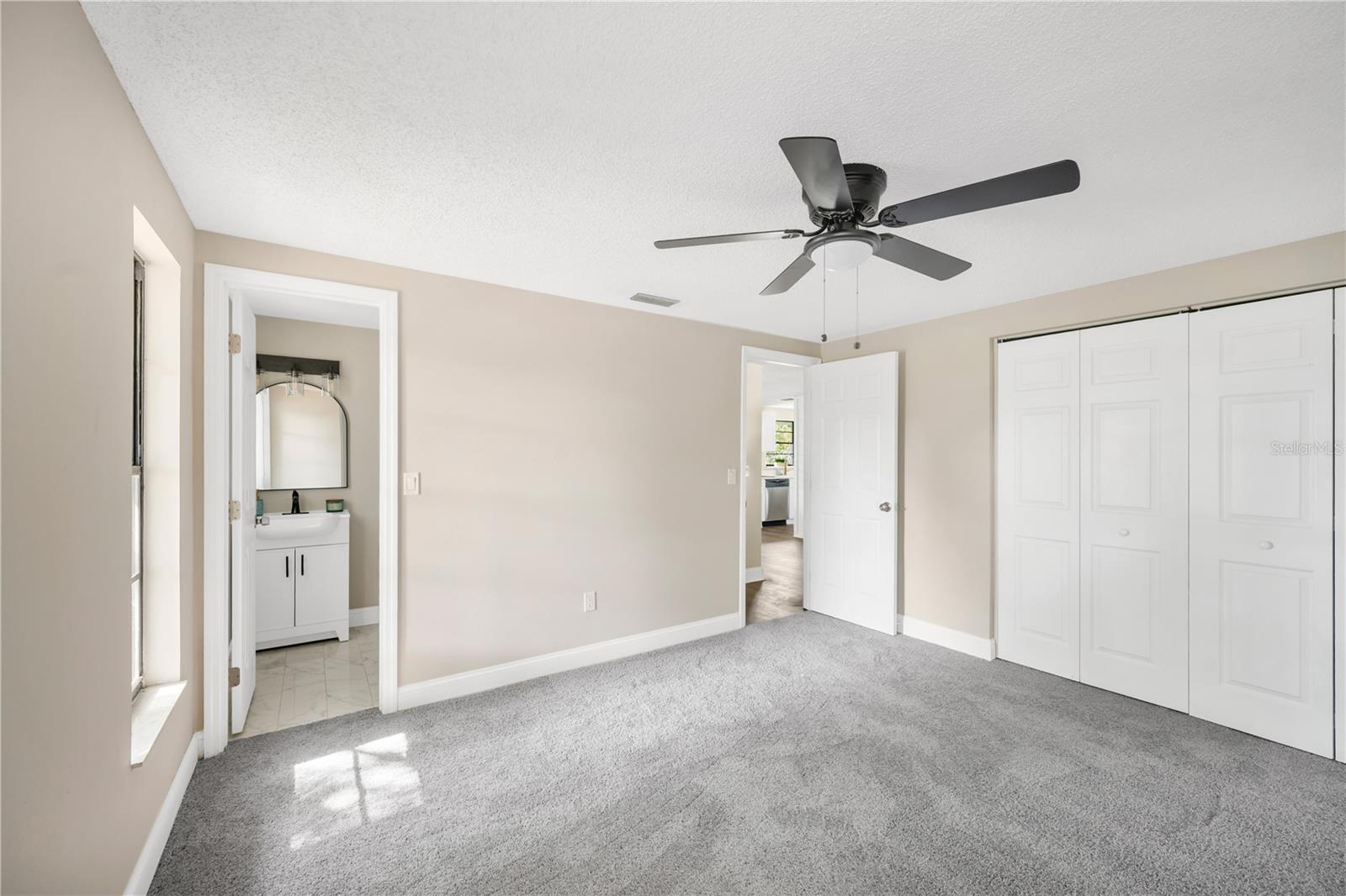 6622 JENNIFER DR, TAMPA, FL, 33617