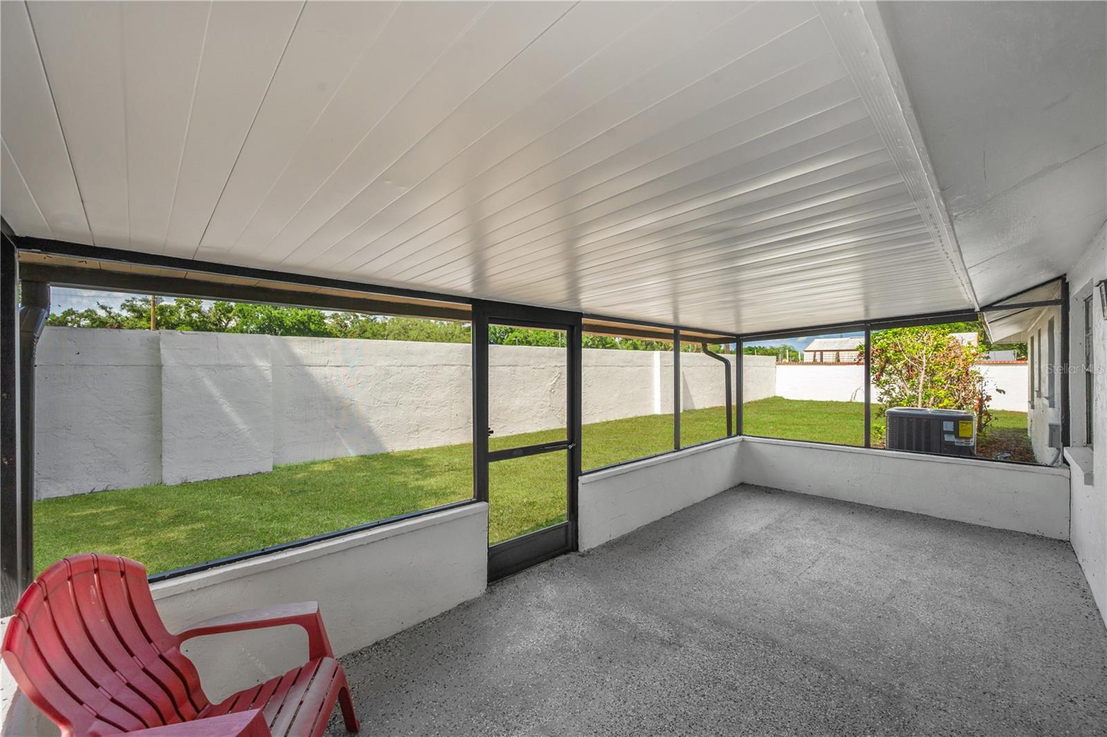 6622 JENNIFER DR, TAMPA, FL, 33617