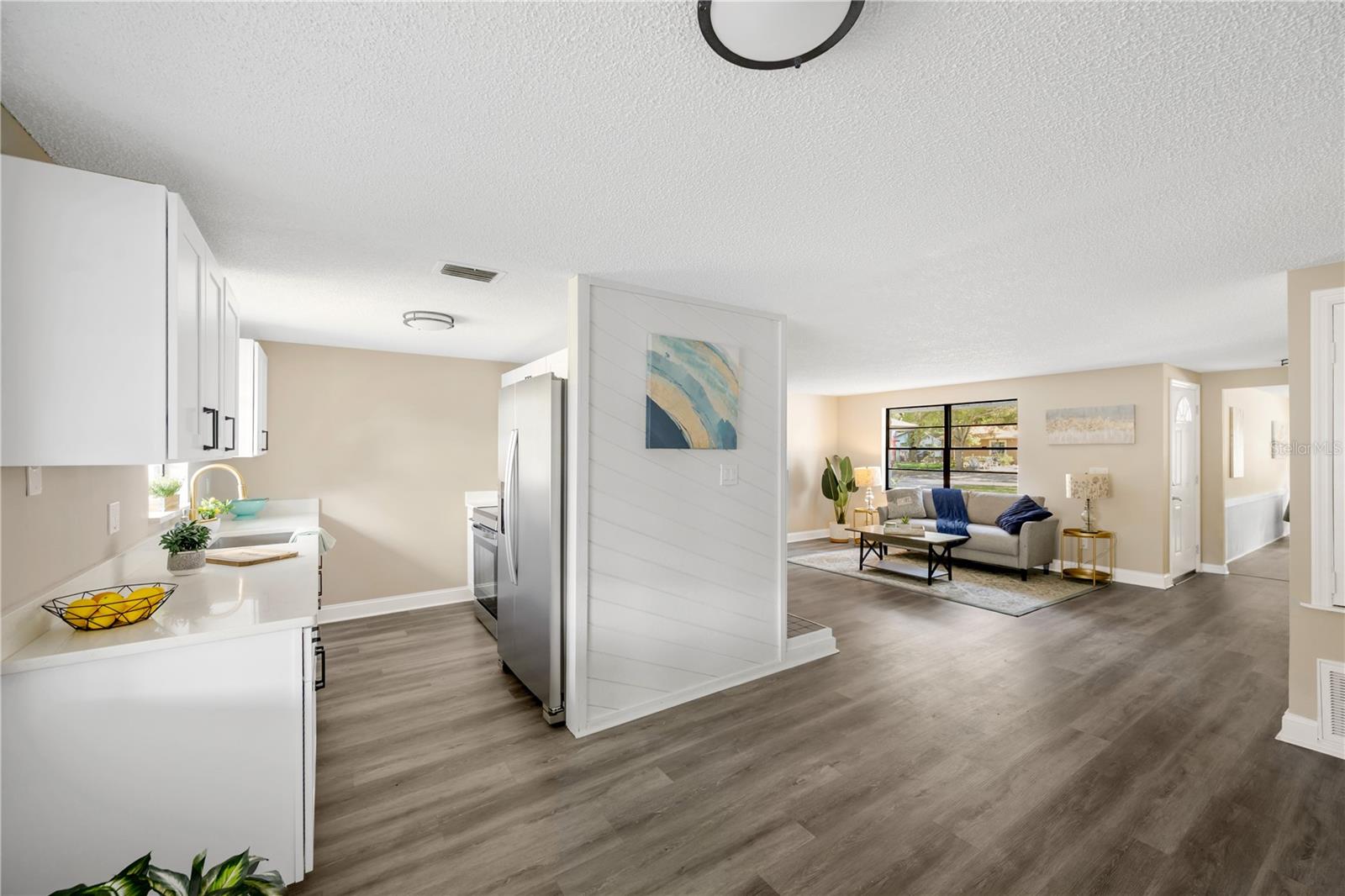 6622 JENNIFER DR, TAMPA, FL, 33617