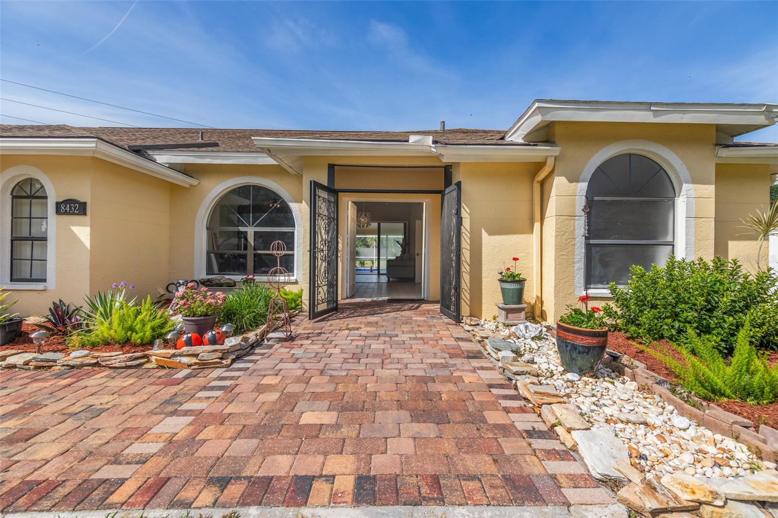 8432 PALM LAKES CT, SARASOTA, FL, 34243