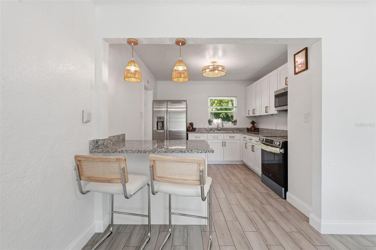 2855 VALENCIA WAY S, ST PETERSBURG, FL, 33705
