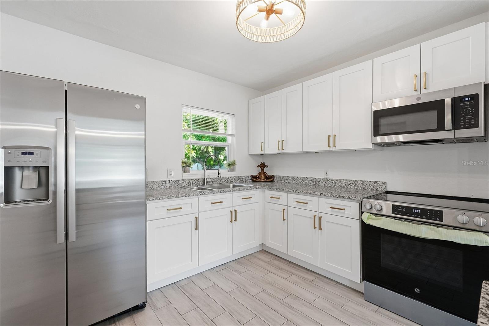 2855 VALENCIA WAY S, ST PETERSBURG, FL, 33705