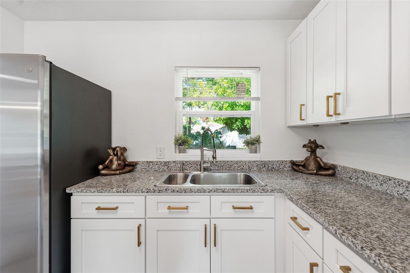 2855 VALENCIA WAY S, ST PETERSBURG, FL, 33705