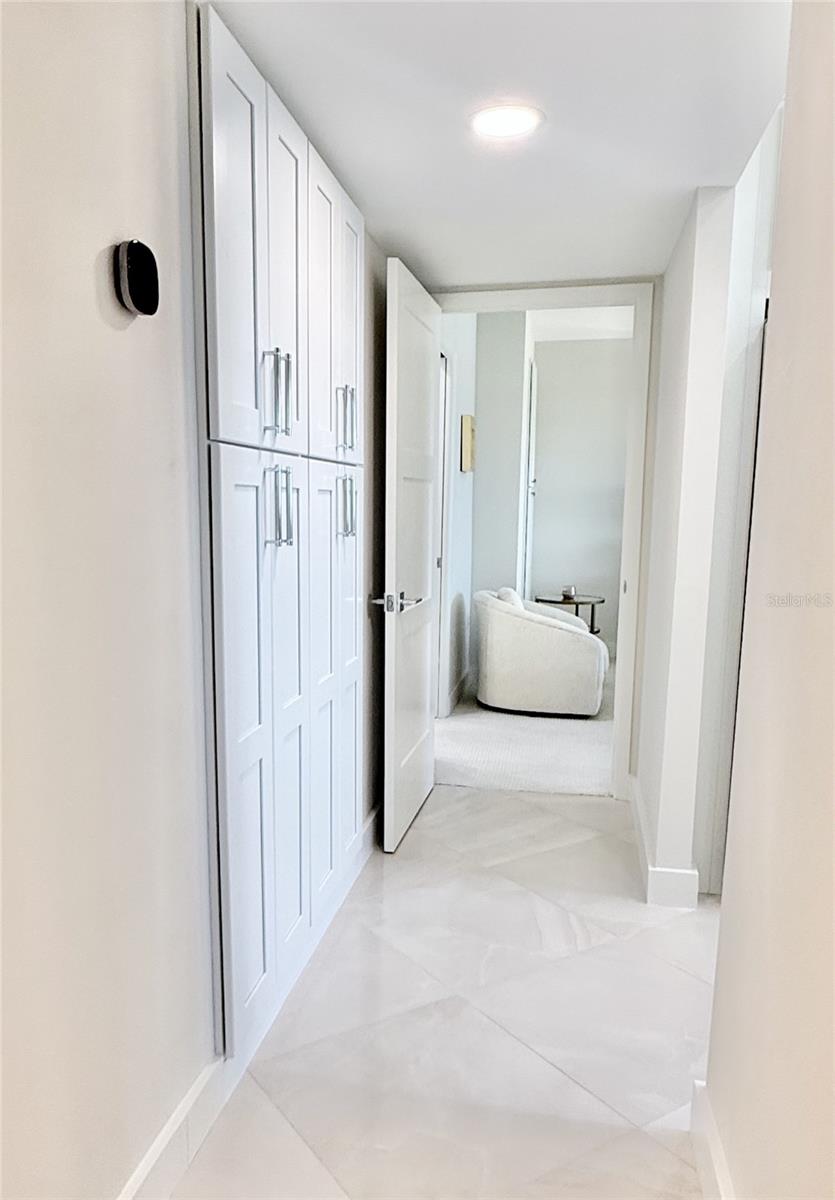 1050 LONGBOAT CLUB RD #803, LONGBOAT KEY, FL, 34228