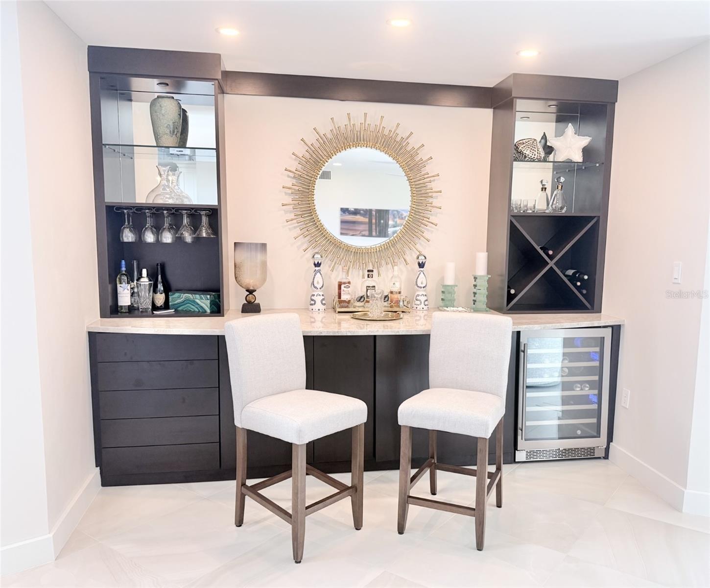 1050 LONGBOAT CLUB RD #803, LONGBOAT KEY, FL, 34228