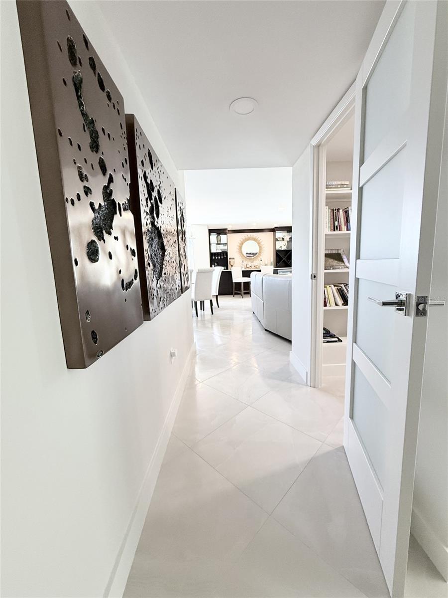1050 LONGBOAT CLUB RD #803, LONGBOAT KEY, FL, 34228