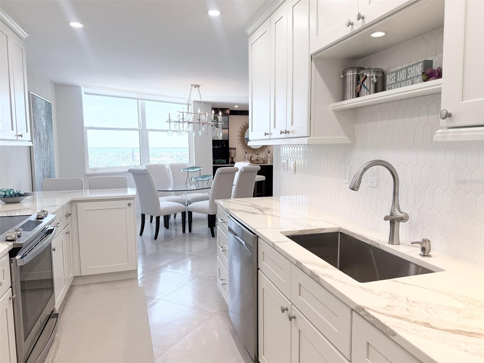 1050 LONGBOAT CLUB RD #803, LONGBOAT KEY, FL, 34228