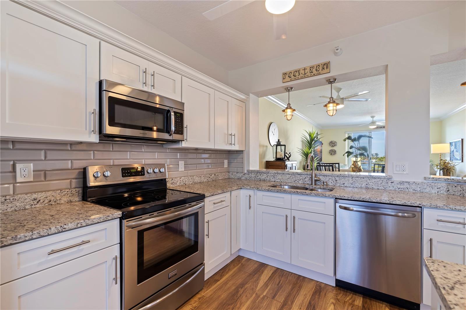 7902 SAILBOAT KEY BLVD S #206, SOUTH PASADENA, FL, 33707