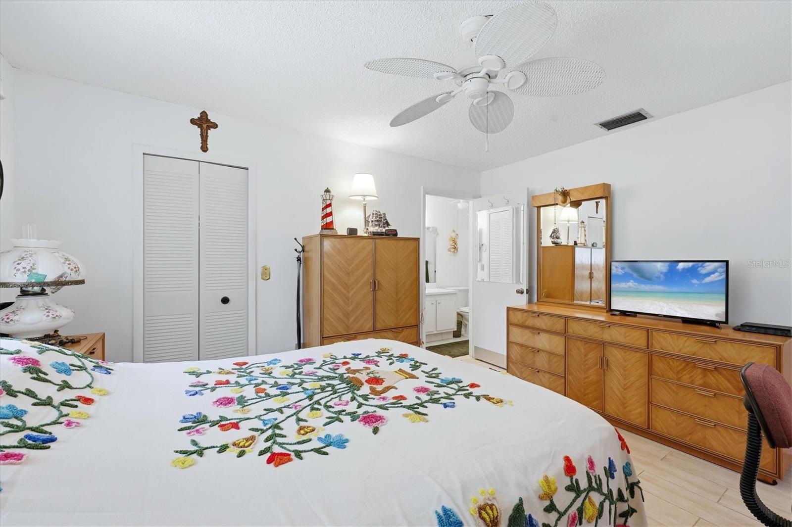 390 301 BLVD W #27B, BRADENTON, FL, 34205