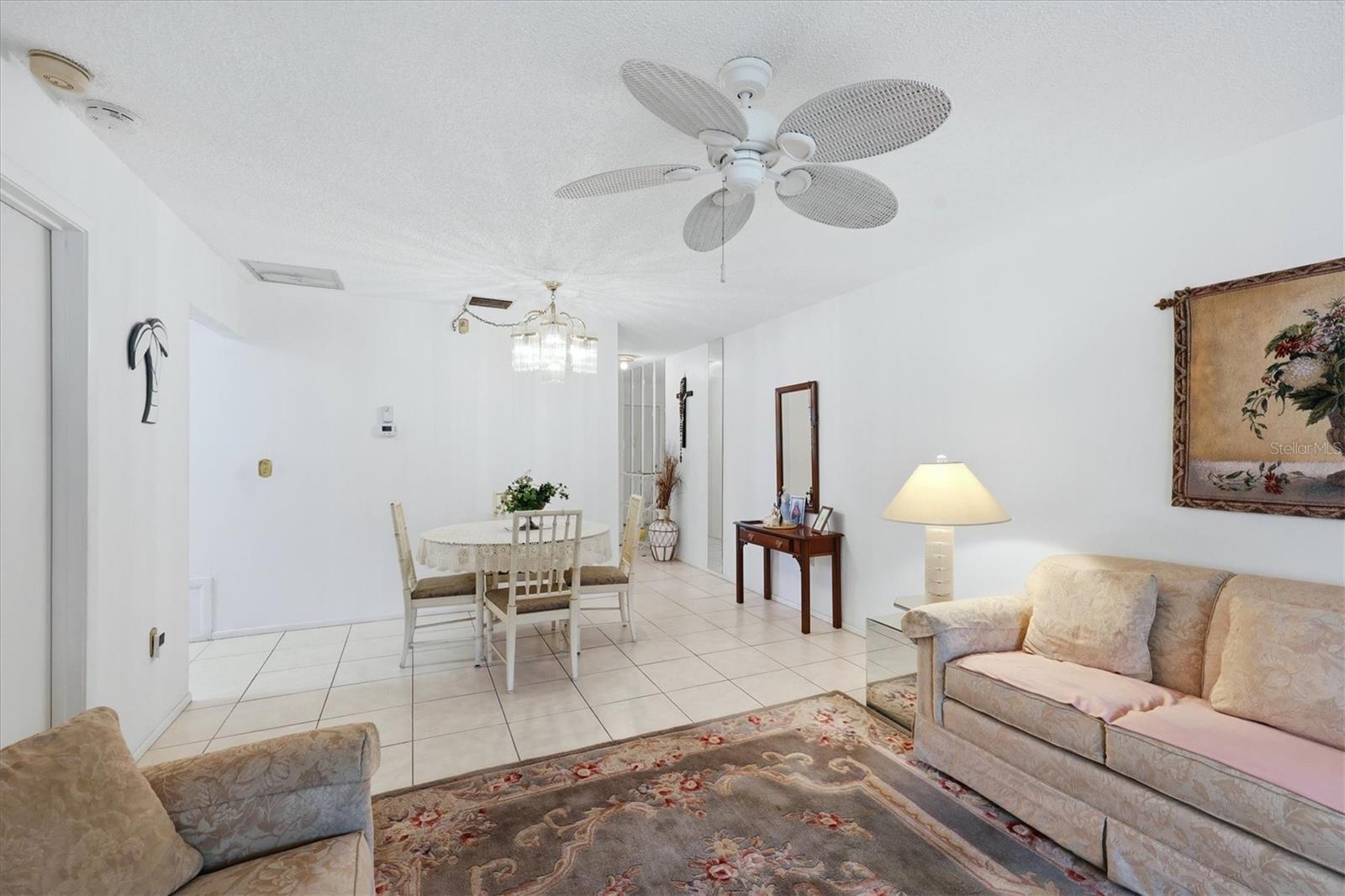 390 301 BLVD W #27B, BRADENTON, FL, 34205
