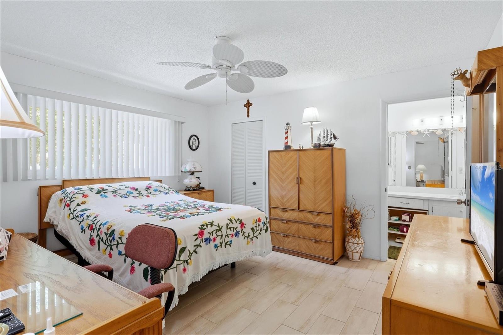 390 301 BLVD W #27B, BRADENTON, FL, 34205