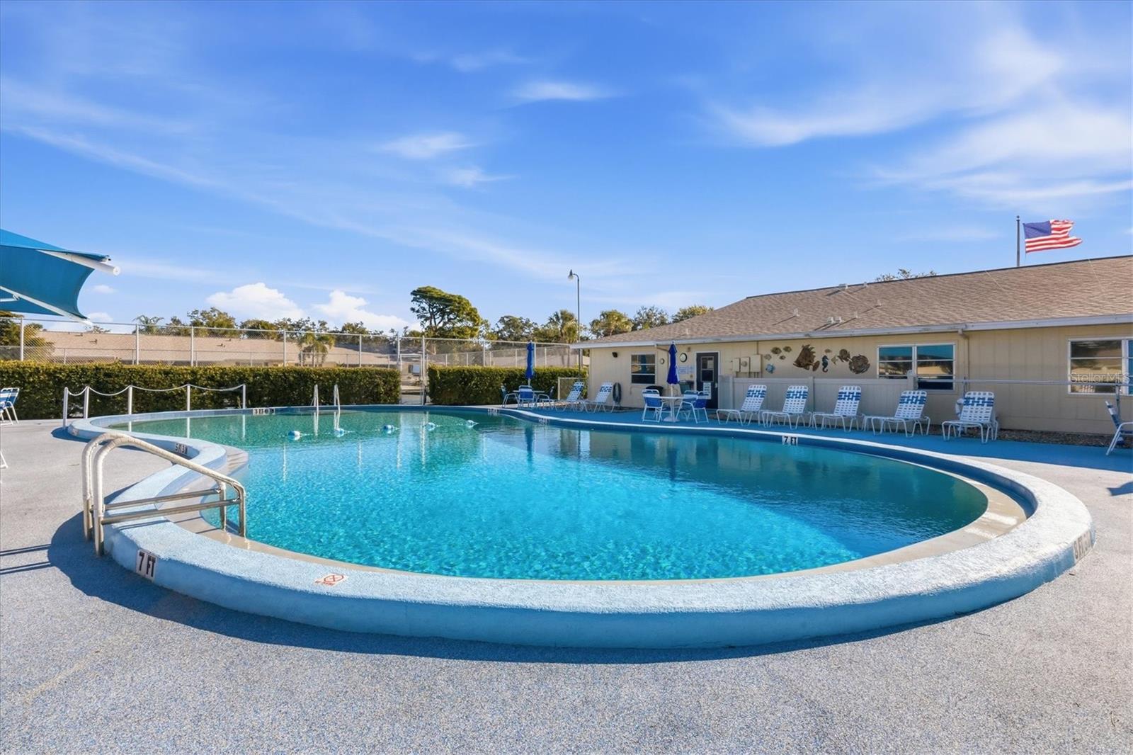 390 301 BLVD W #27B, BRADENTON, FL, 34205