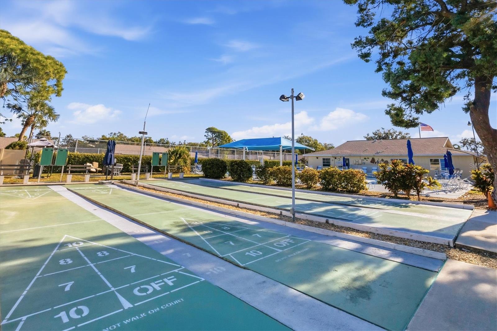 390 301 BLVD W #27B, BRADENTON, FL, 34205
