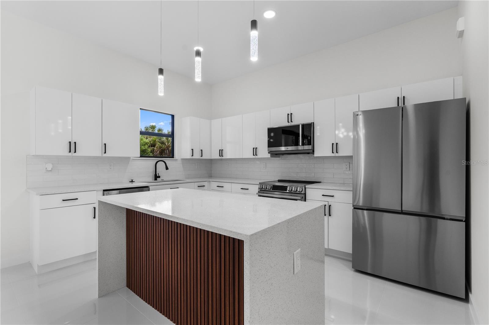 10070 FLAT RIVER ST, PORT CHARLOTTE, FL, 33981